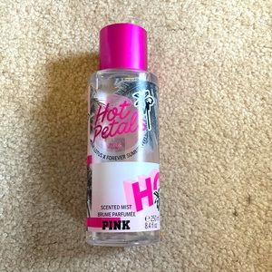 Victoria’s Secret pink hot petals mist